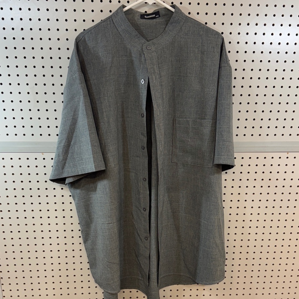 Elegant Gray Button Down Shirt